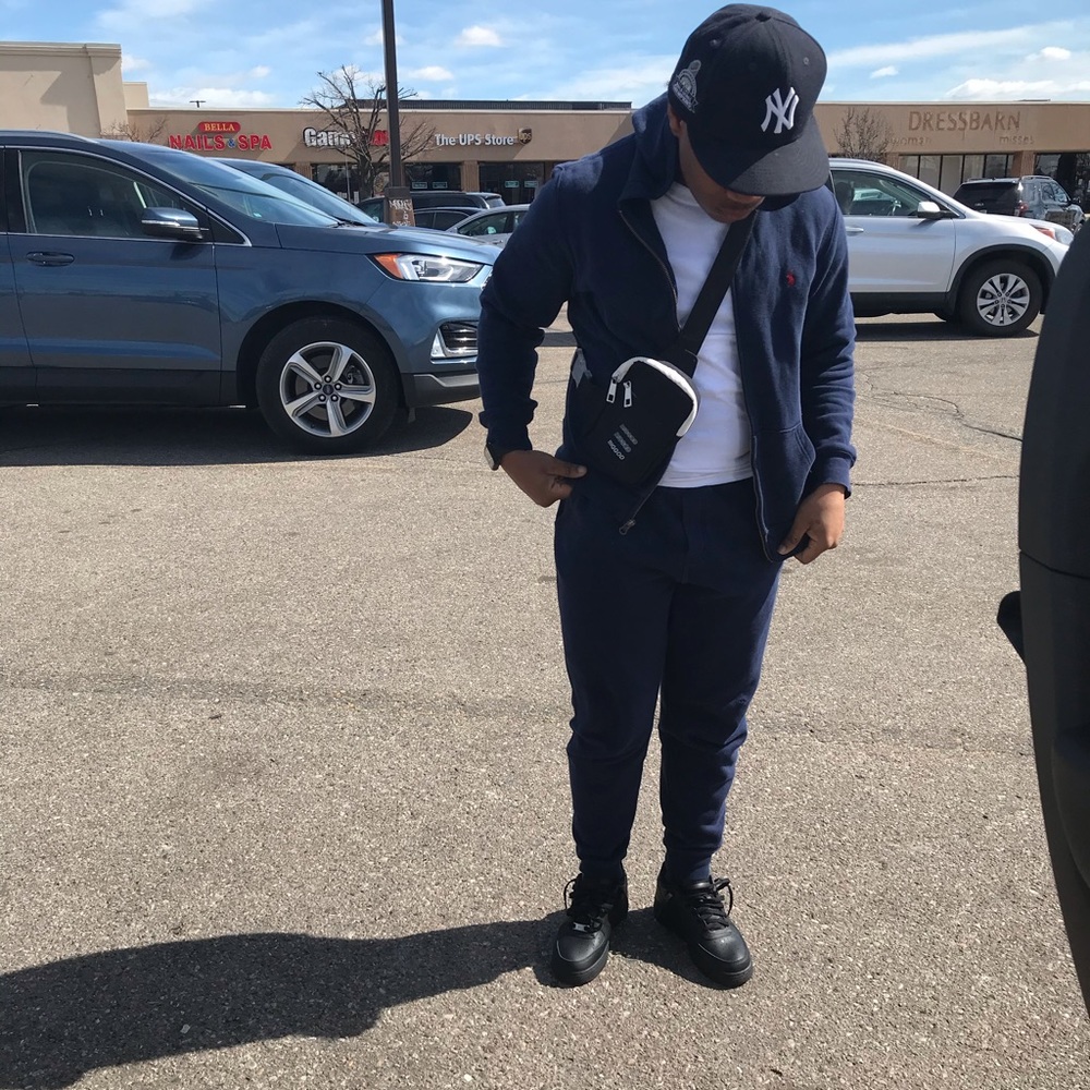 Meet your Posher, Erion